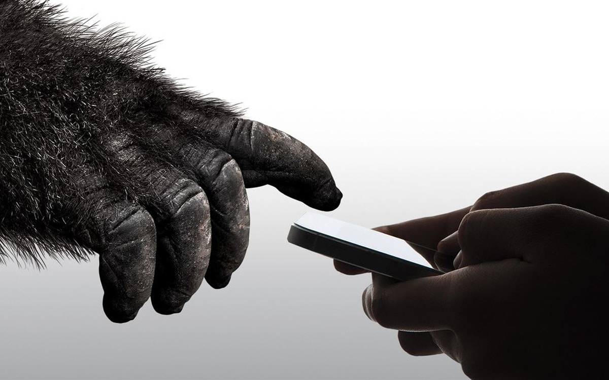 gorilla glass victus lancement